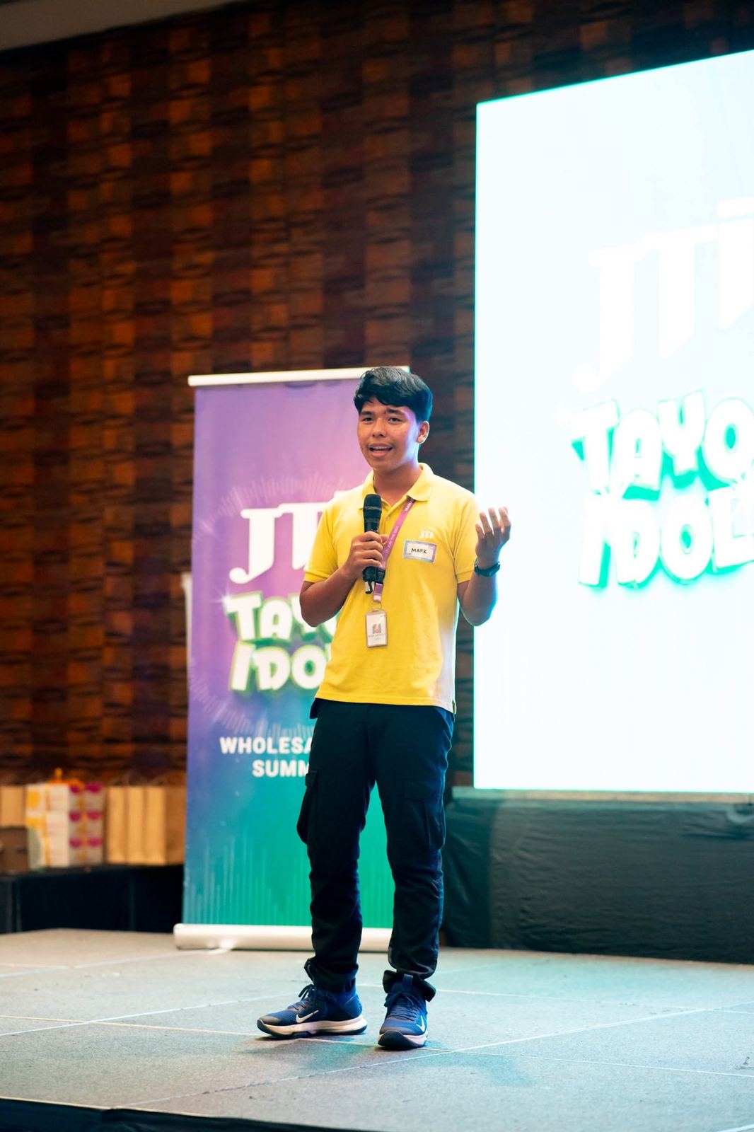 Mark Anthony Gabo as guest speaker at the Wholesaler Summit